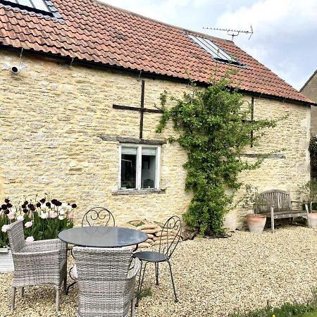 Villa Beautiful Self-Contained Cotswolds Barn à Yatton Keynell Extérieur photo